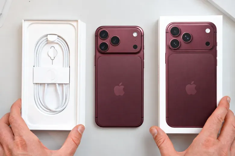 Apple Iphone packaging